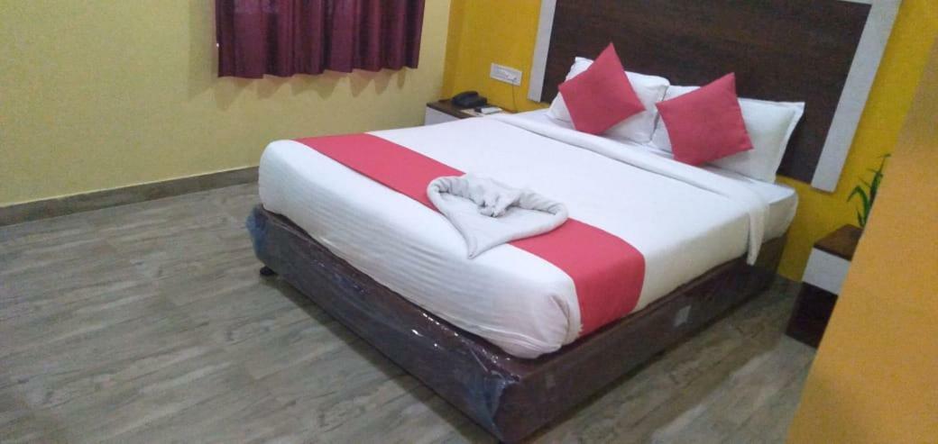 Ratna Resort Near Bhubaneswar Airport Khandagiri Esterno foto